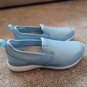 Vionic walking shoe, 7.5